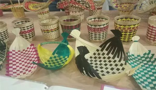 青神竹編產(chǎn)業(yè)示范園區(qū),被國(guó)家林業(yè)產(chǎn)業(yè)示范園區(qū)點(diǎn)名&ldquo;表?yè)P(yáng)&rdquo;~