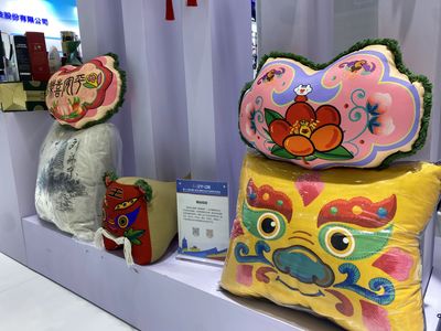 區(qū)領(lǐng)導(dǎo)赴深圳參加文博會(huì)推介區(qū)內(nèi)文創(chuàng)產(chǎn)品并開(kāi)展招商考察